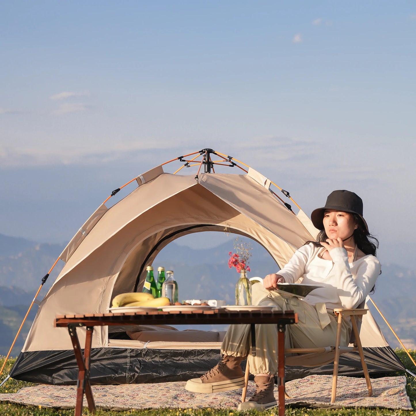 Pakicetus Three to Four Person Windproof Camping Tent Easy Setup