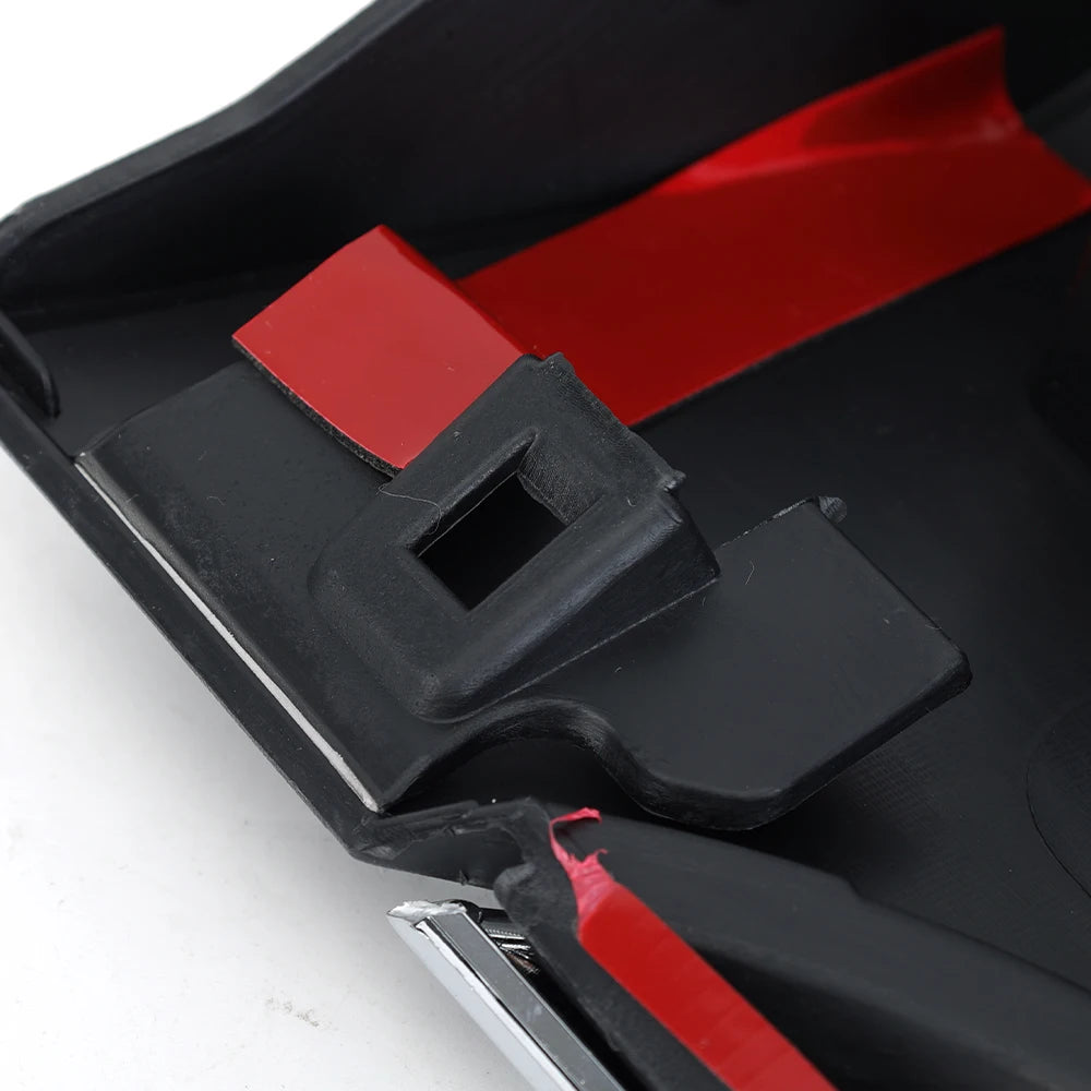 Hign-concerned Rear Door Trim Panel for Toyota Highlander ABS Moulding