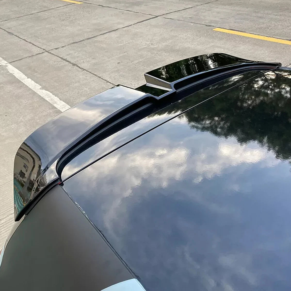 MagicKit VW Golf MK6 Rear Trunk Window Spoiler Wing